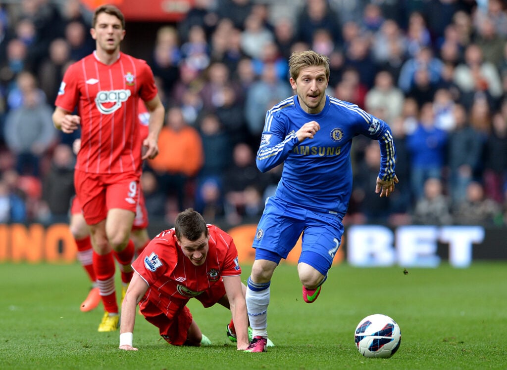 Soccer - Barclays Premier League - Southampton v Chelsea - St Mary's