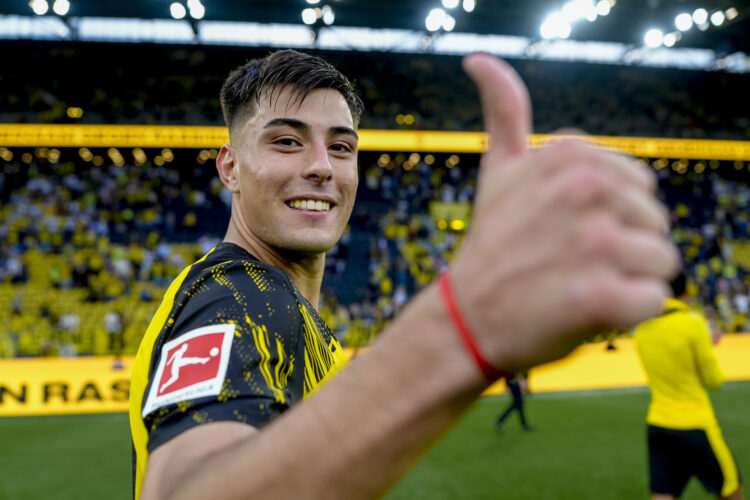 Photo by Alexandre Simoes/Borussia Dortmund via Getty Images