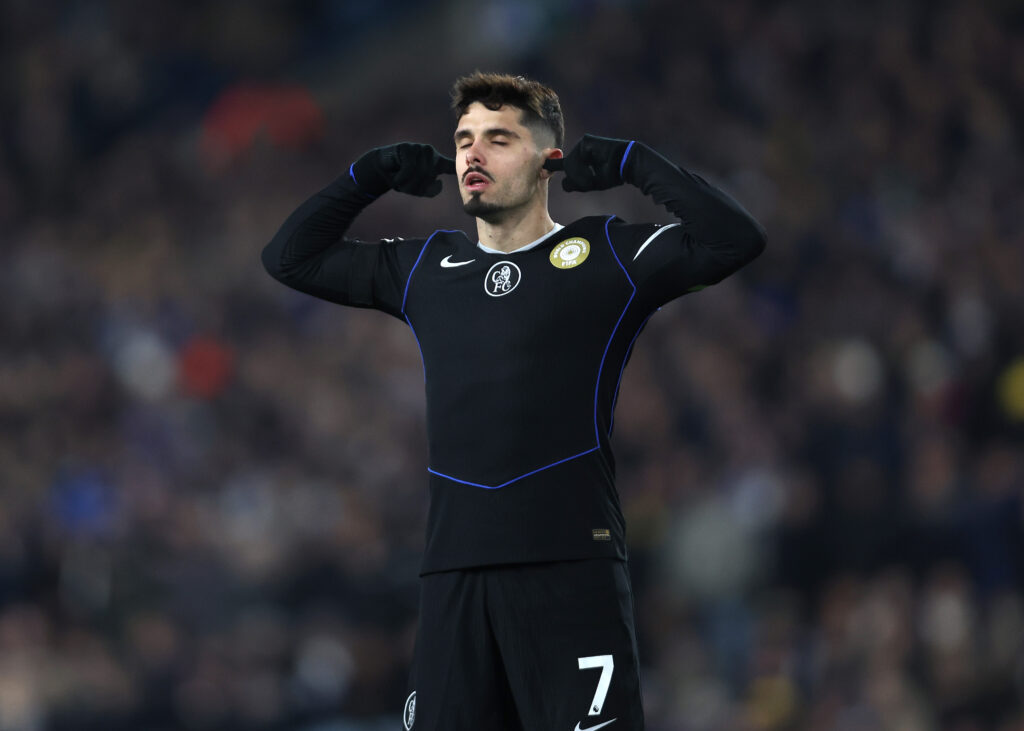 Leeds United v Chelsea - Premier League