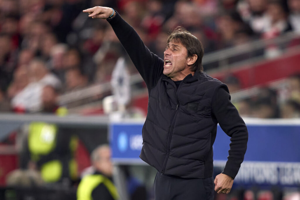 Antonio Conte, Head Coach of SSC Napoli reacts