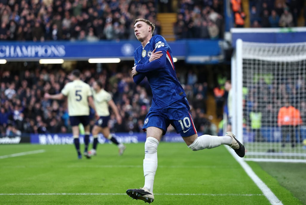 Cole Palmer celebrates goal for Chelsea vs Everton