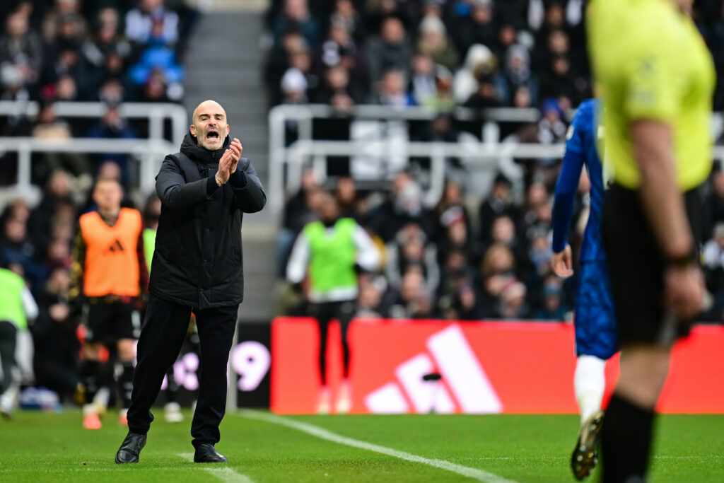 Enzo Maresca coaching Chelsea vs Newcastle
