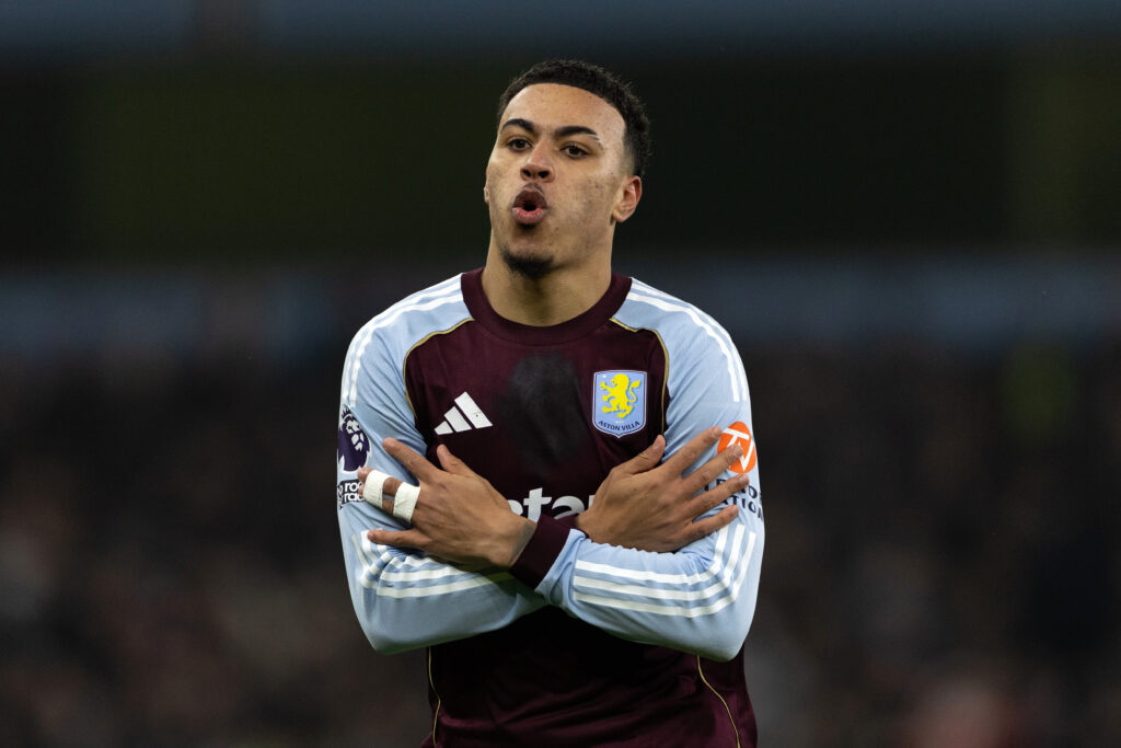 Aston Villa v Manchester United - Premier League