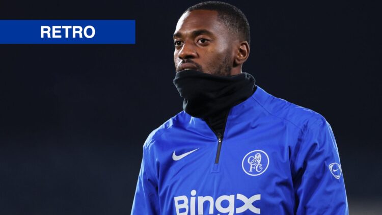 Tosin Adarabioyo of Chelsea warms up prior to the Premier League match between Leeds United and Chelsea