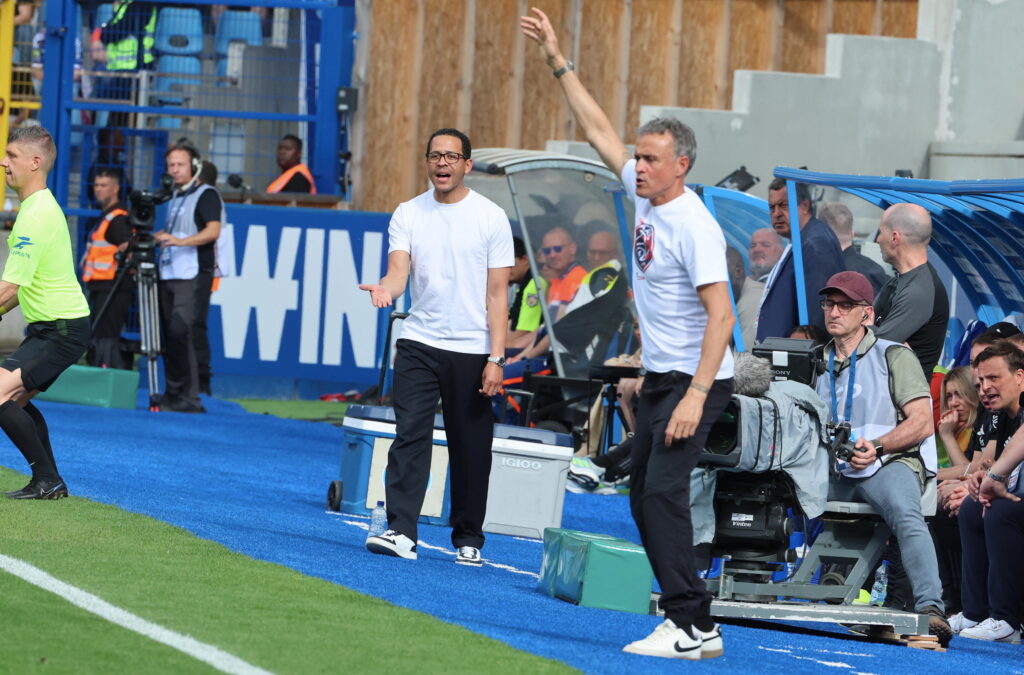 RC Strasbourg Alsace v Paris Saint-Germain - Ligue 1 McDonald's