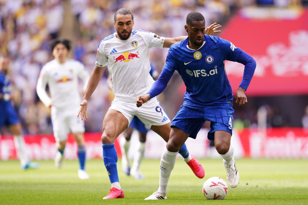 Tosin Adarabioyo of Chelsea and Dominic Calvert-Lewin of Leeds United compete for the ball