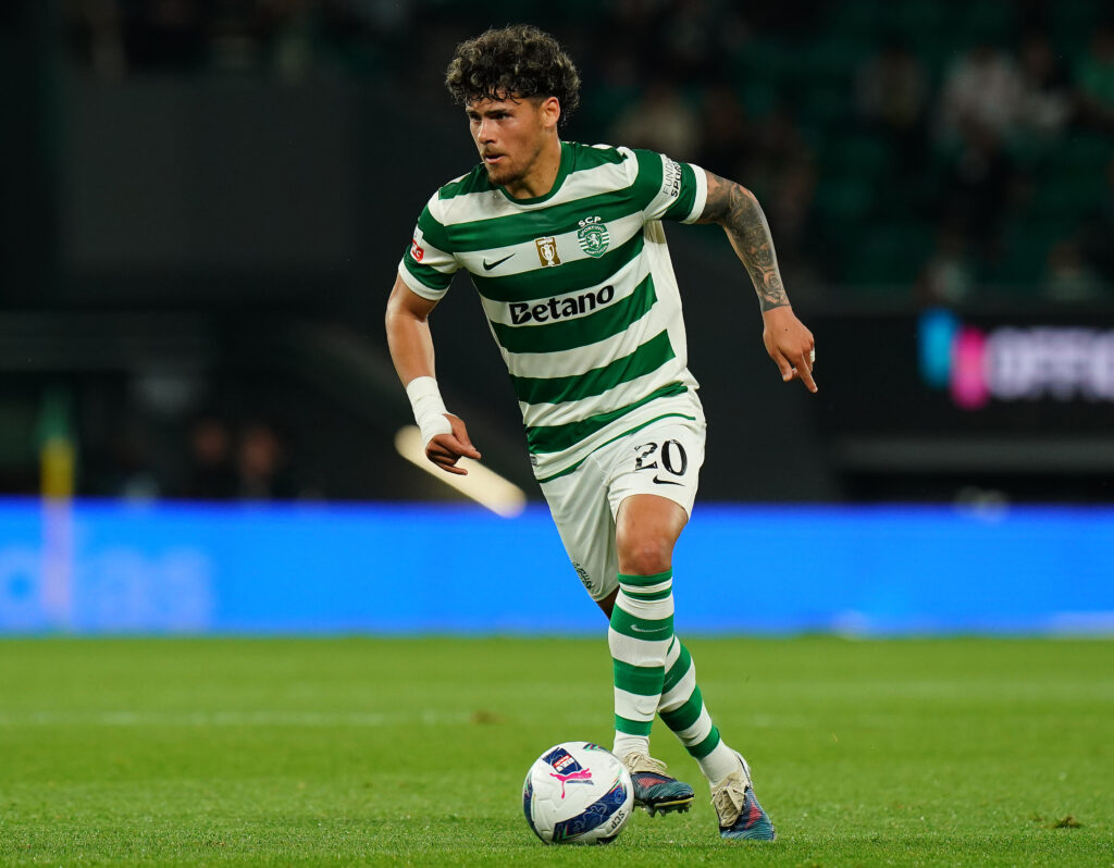 Maximiliano Araujo of Sporting CP in action