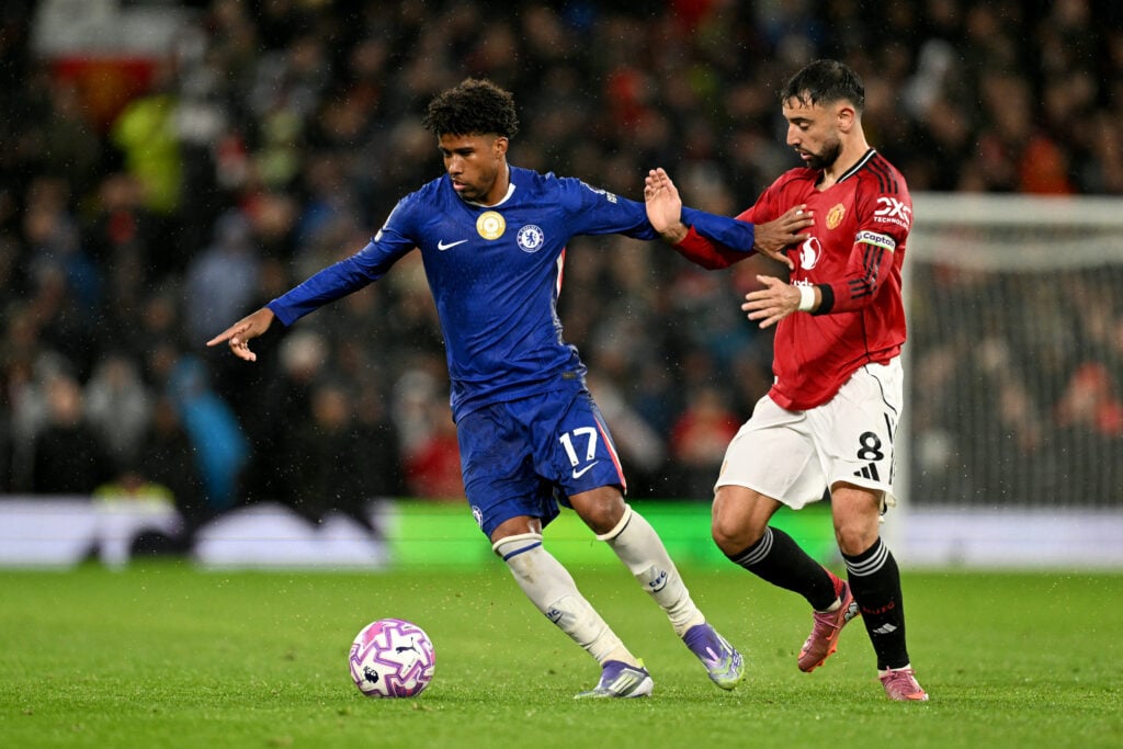 Chelsea's Brazilian midfielder #17 Andrey Santos battles for the ball with Manchester United's Portuguese midfielder #08 Bruno Fernandes