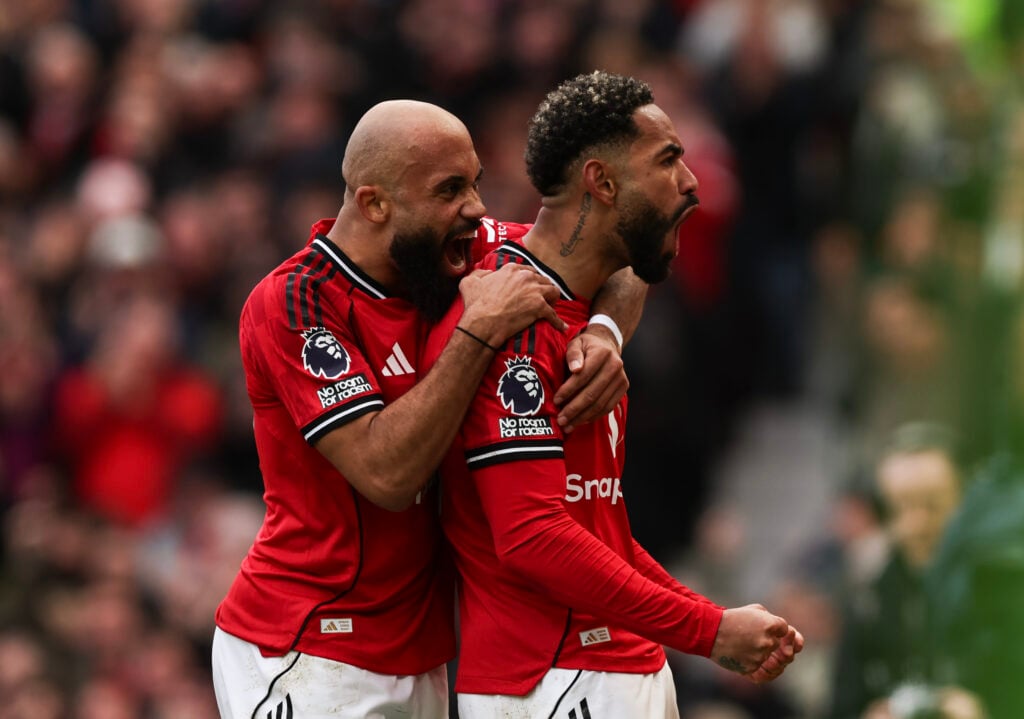 Manchester United's Matheus Cunha celebrates