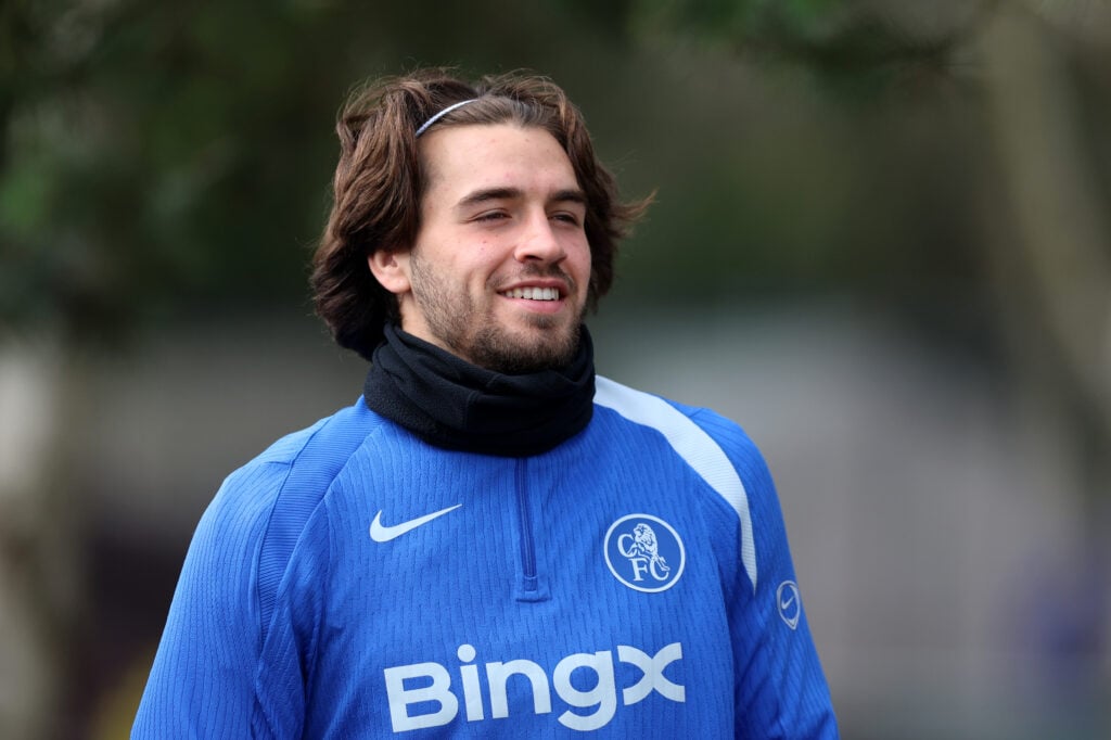 Marc Guiu of Chelsea reacts