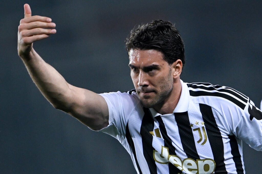 Dusan Vlahovic of Juventus celebrates