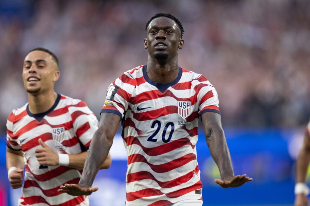Folarin Balogun #20 of the United States celebrates