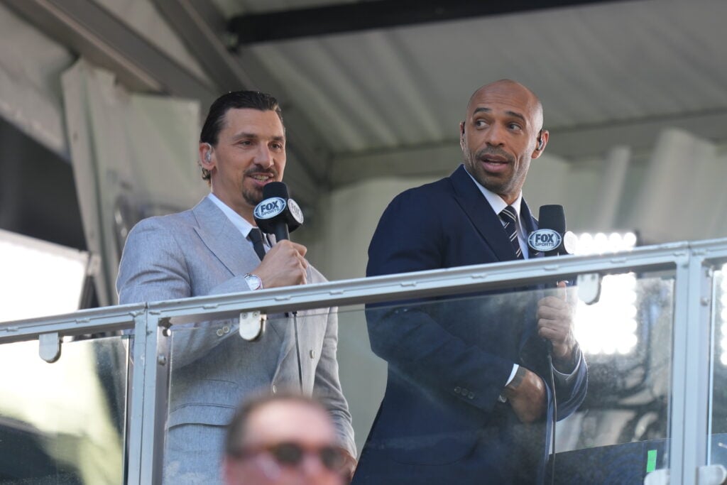 Former French professional football player Thierry Henry (R), and Swedish former professional footballer Zlatan Ibrahimovic (L)